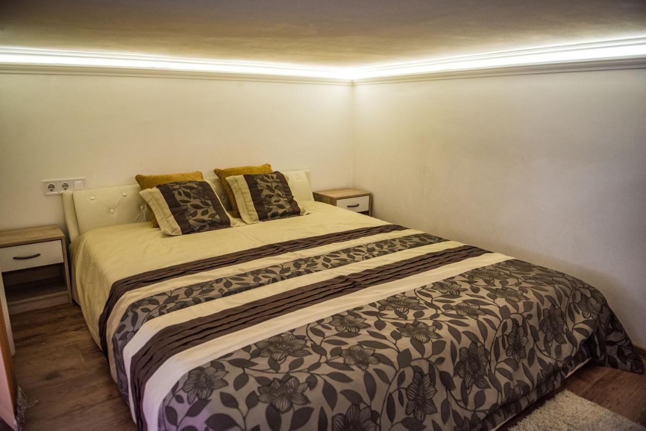 Exclusive Apartmanok Szeged Esterno foto